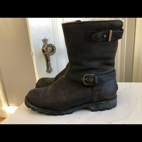 UGG Size 7 leather Dark Brown Boots Buckled Detailing - Picture 2 of 8
